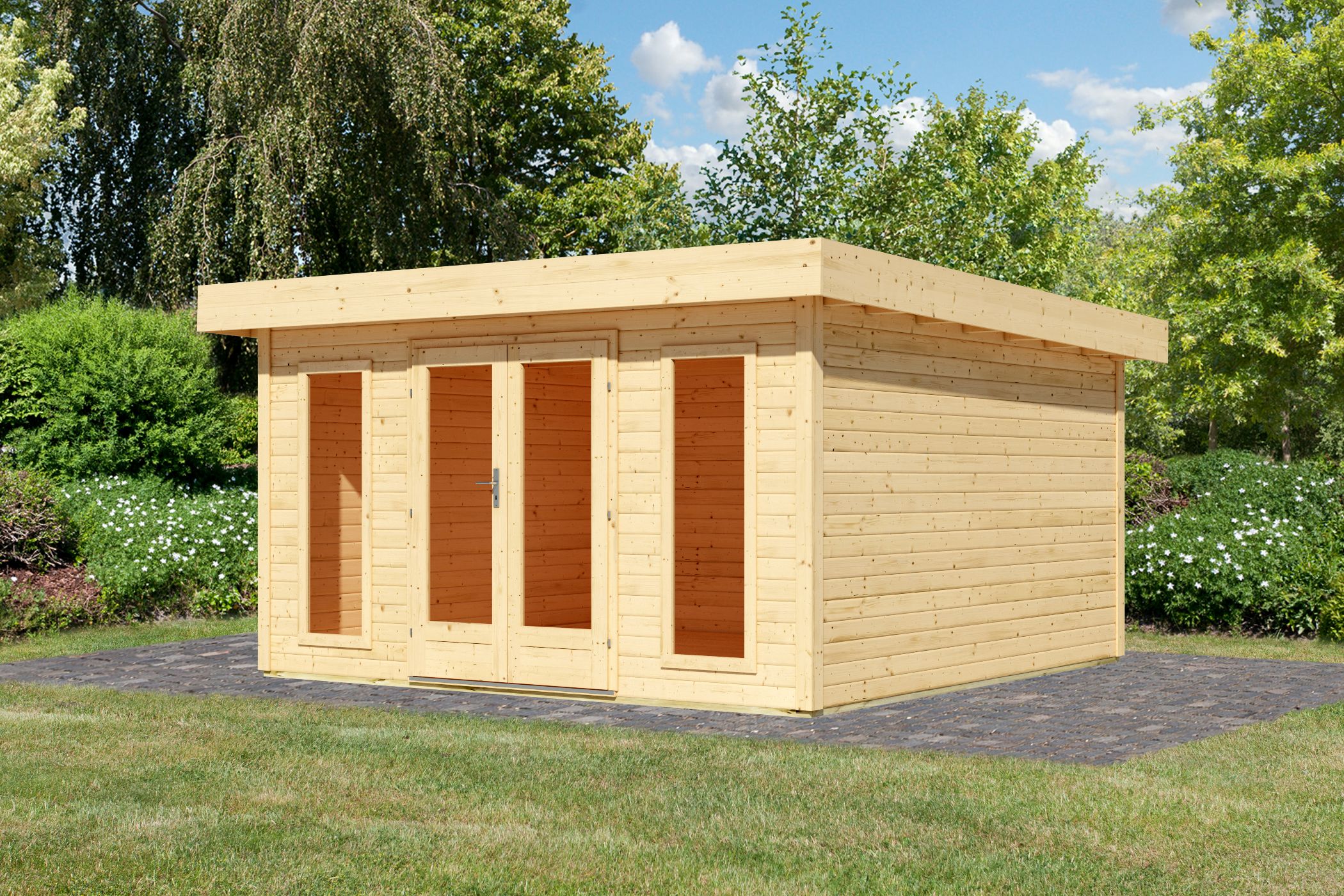 Karibu großes Poolhaus Gatenhaus North aus Holz, im Garten aufgebaut